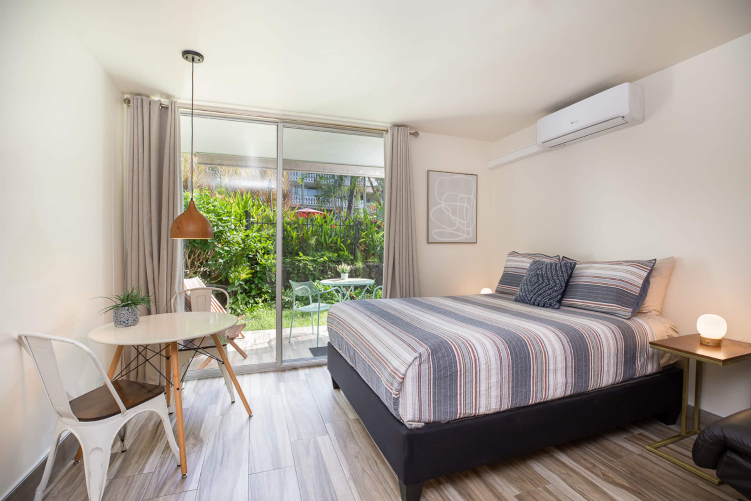 Charming Downtown Studio | Steps from the Ocean - Image 27