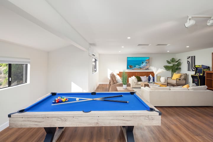 Luxury Home with City View | Close to LA gallery image 2