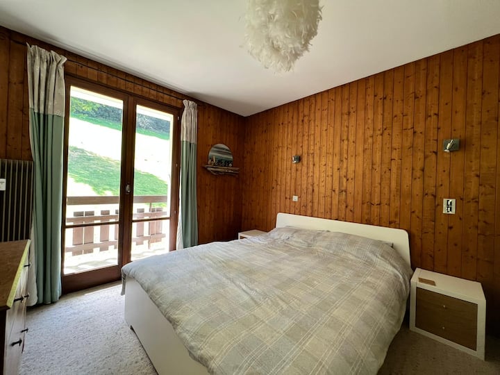 ห้องนอน 1 มีระเบียง