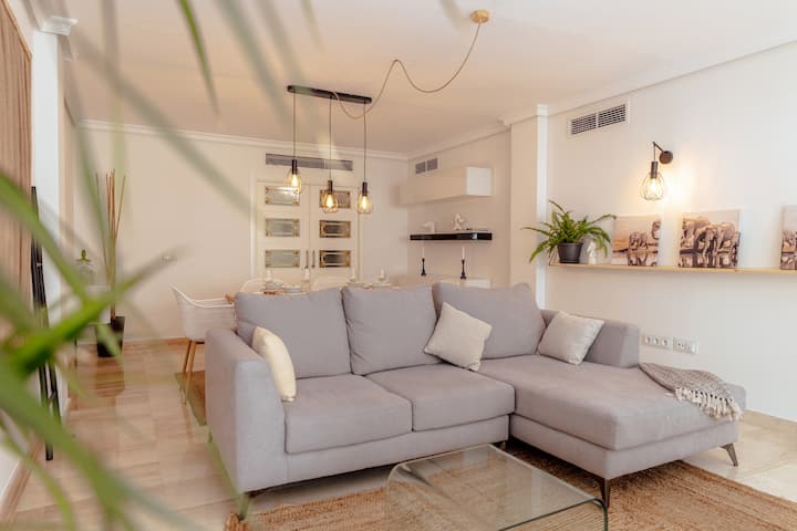 Elviria Beach | Pool | 2br | Walk To The Sea - Marbella