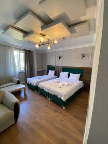 3bedroom Apartment Old City Center gallery image 4