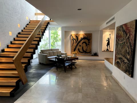 Los Lagos subdivision, across from the 13th hole.