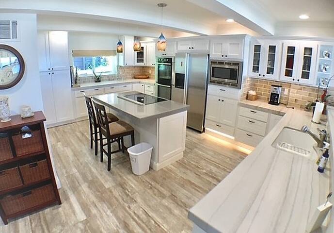 BlissOnTheBay333 gallery image 2