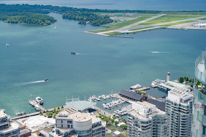 Dec Deal/TorontoVacation CN Tower/Lakeview 3BR&2BA
