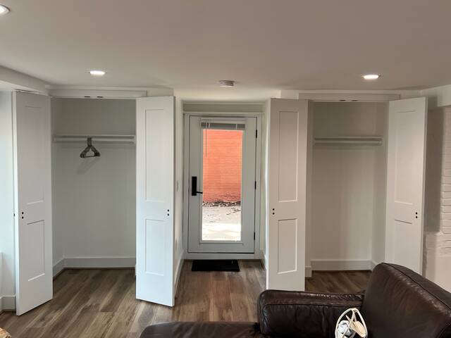 DC Convention Center 4-Bed CONDO gallery image 2