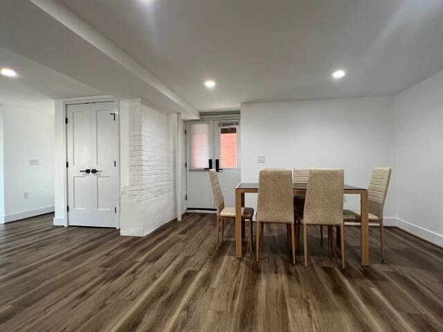 DC Convention Center 4-Bed CONDO gallery image 5