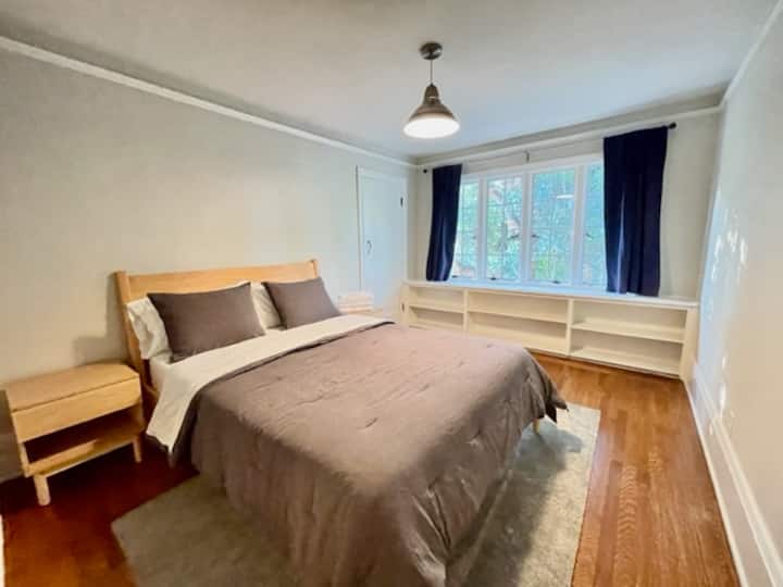 Chumba cha kulala 3 na Kitanda cha Malkia 