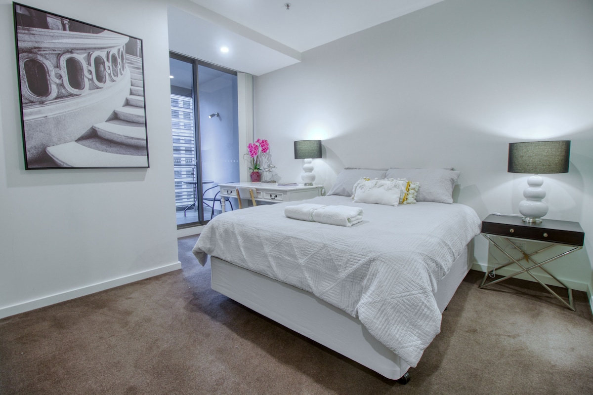 საძინებელი 1