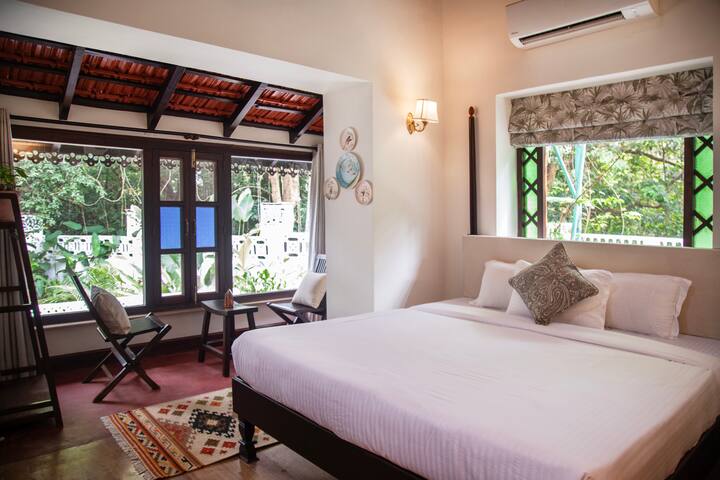 Bedroom image 3