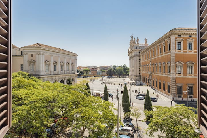 Appartamento panoramico vicino al Colosseo