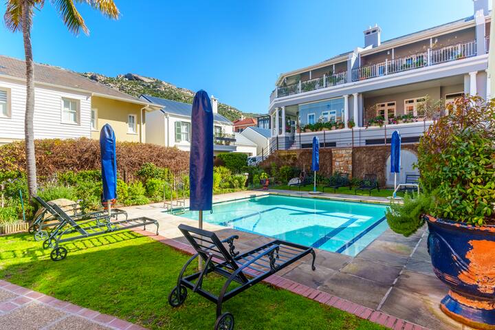 Majestic Apartment in Kalk Bay gallery image 5