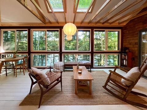 Lake Cabin in the Trees