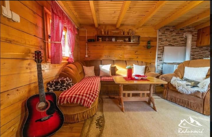 Mountain House Komovii-radunovic - Montenegro