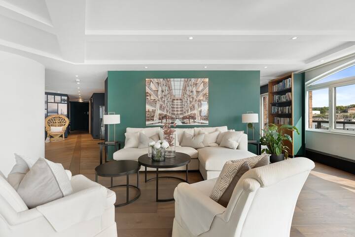 Large 41 millions kr apartment – seaview in center gallery image 4