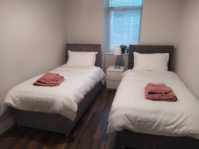 Spacious two bedroom apartment gallery image 4