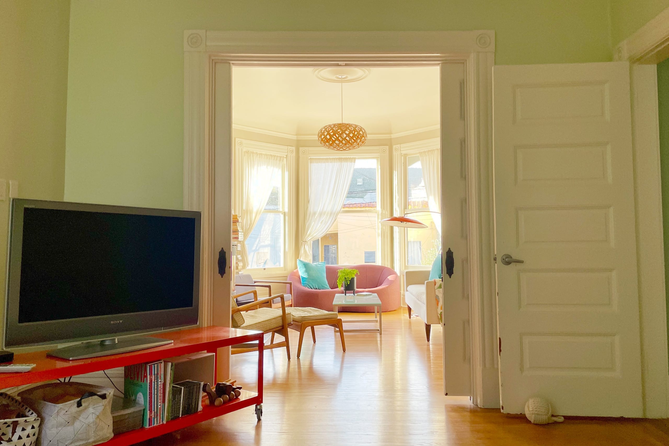 Home in San Francisco · ★4.96 · 3 bedrooms · 4 beds · 2 baths - Image 4