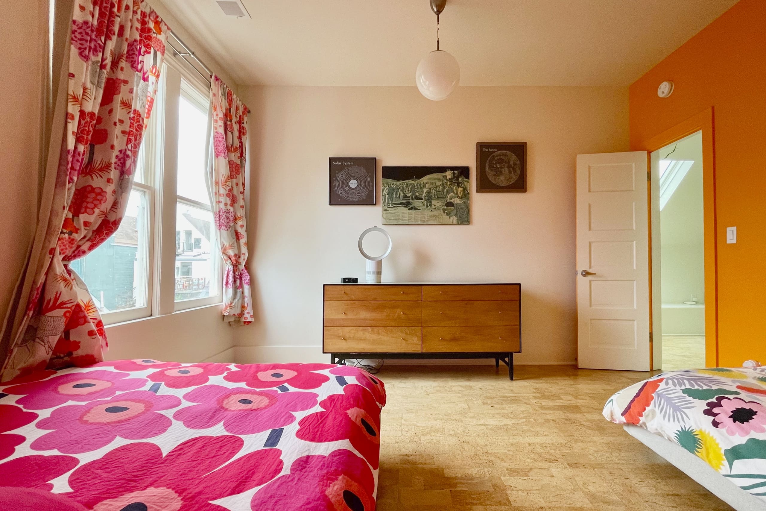 Home in San Francisco · ★4.96 · 3 bedrooms · 4 beds · 2 baths - Image 19