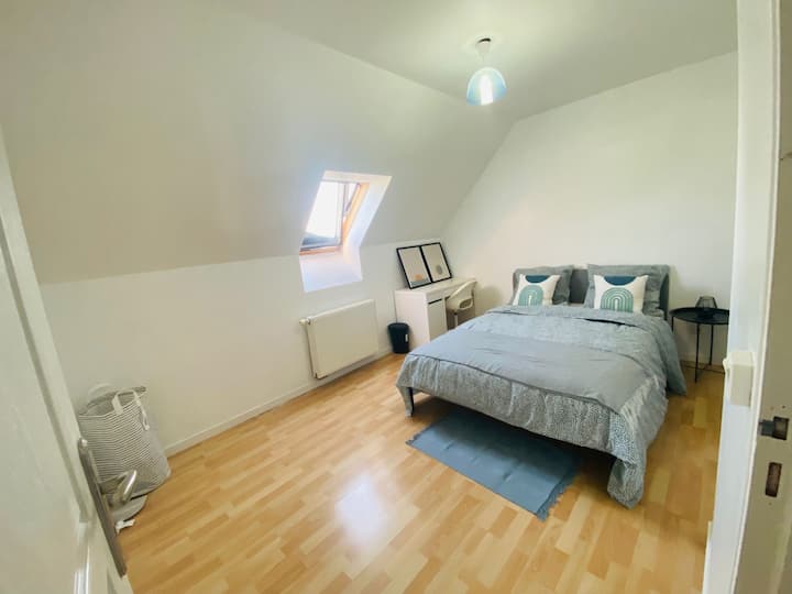 ห้องนอน 2 ชั้นบน