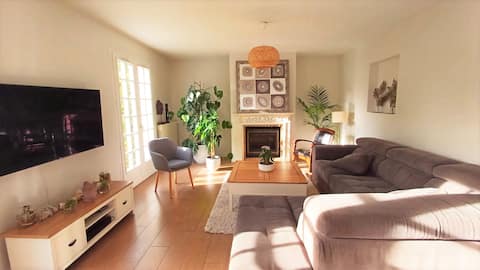 Pleasant family home near Paris