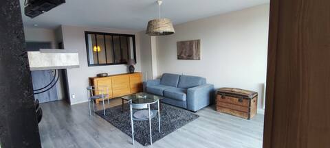 Lakefront apartment
