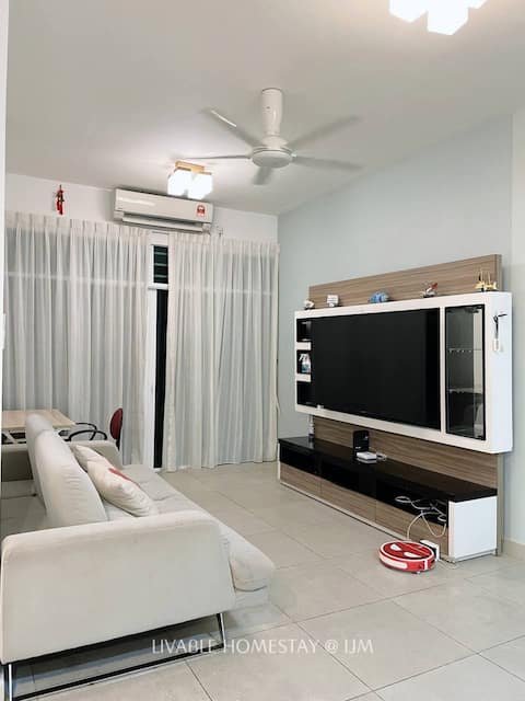 Livable Homestay IJM