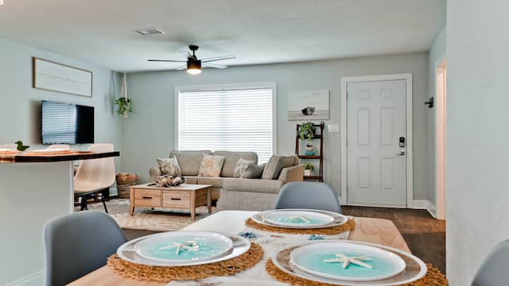5 Min Ami•freeheatdpool•hot Tub•firepit•fullkitchn - Anna Maria Island, FL