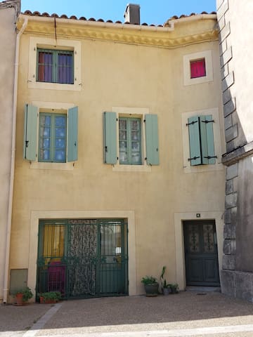 Guest favorite listing in Coursan