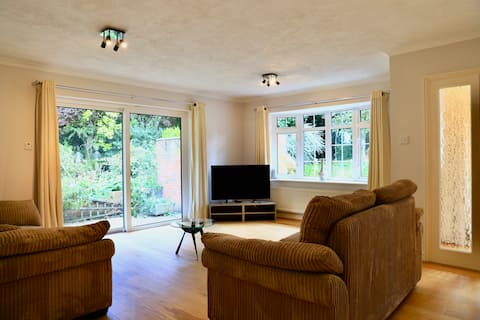 Popular Airbnb listing: Self Contained Annex. in Surrey