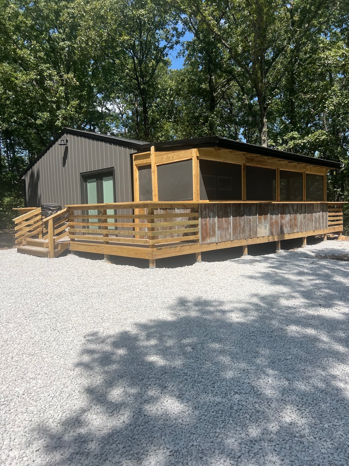 Secluded Hunting & Fishing Cabin Osceola, MO Cabins for Rent in