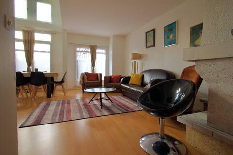 Near Train:Disney 15’/Paris 25’/110m2/free parking