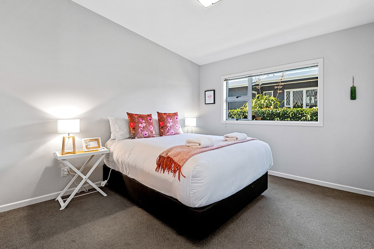 Terza camera con letto matrimoniale