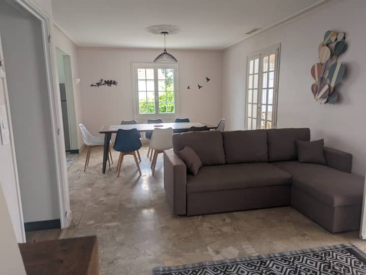 Gîte 4 / 9 Personnes Entre Zoo Et Châteaux - Chenonceaux
