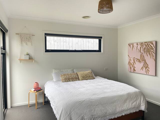 Live like a local – Torquay gallery image 4