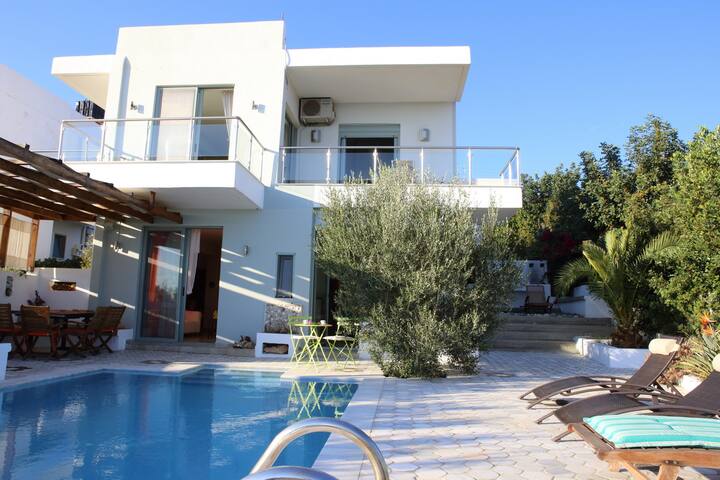 Villa Iliaktida gallery image 2