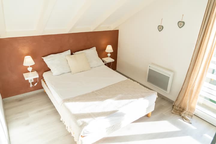 საძინებელი 1