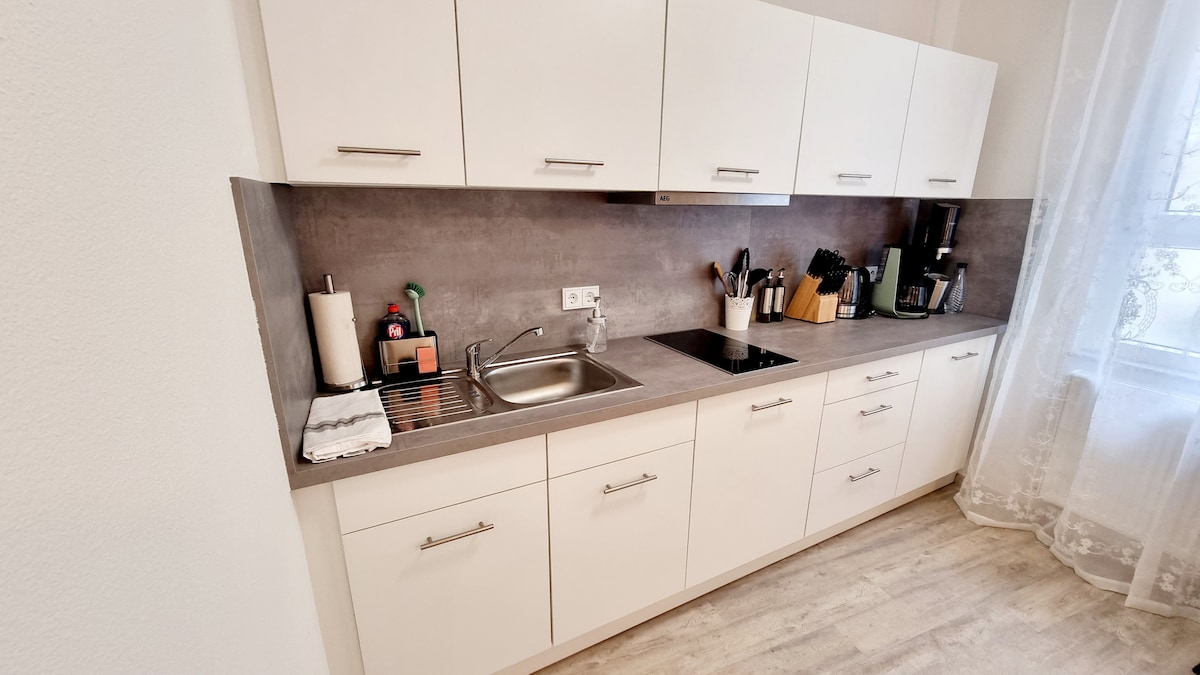 Successful Airbnb property: Stadtgarten-Studio #2 in the center + parking in Ravensburg