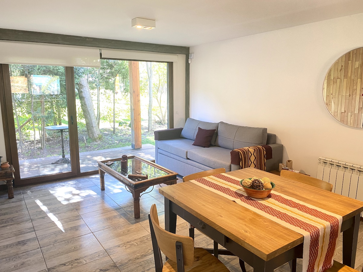 Successful Airbnb property: A gated community and natural setting in San Carlos De Bariloche