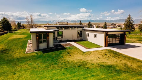 Contemporary Wyoming Luxury