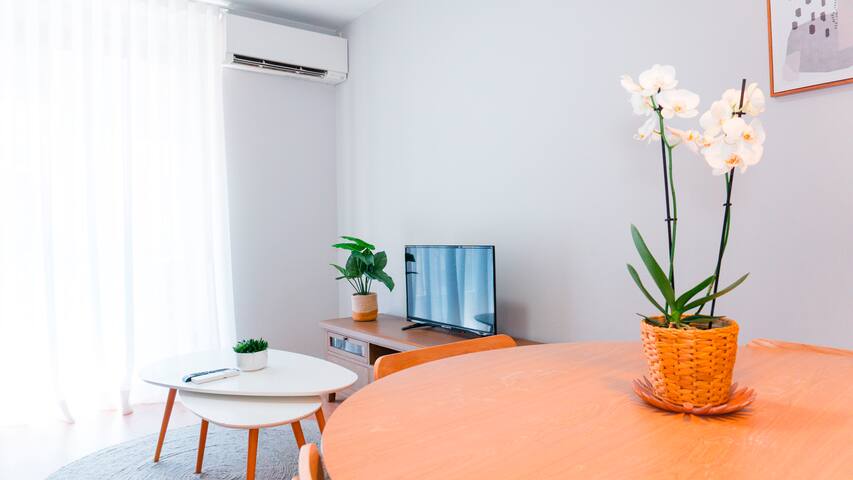 Cervantes Apartment “Centro de Valencia” gallery image 2