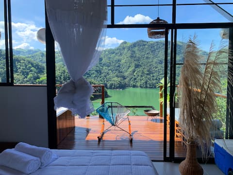 A cabin in the middle of the woods