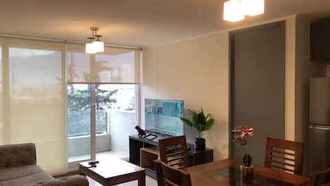 Popular Airbnb listing: Apartment in front of Plaza Vespucio Mall in La Florida