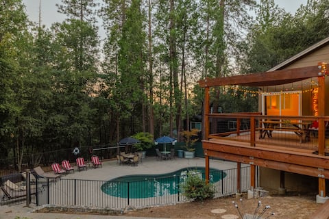 Multi Fam! Pool/spa GameBarn 4300sqft updated home