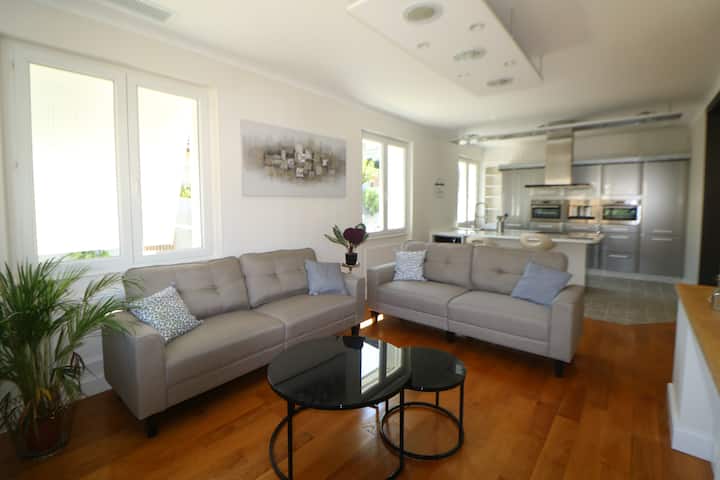Villa Avec Piscine Chauffée+clim+fibre Dans Sarlat - Sarlat-la-Canéda