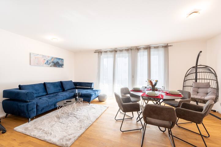 Lit Living managed Airbnb listing 2