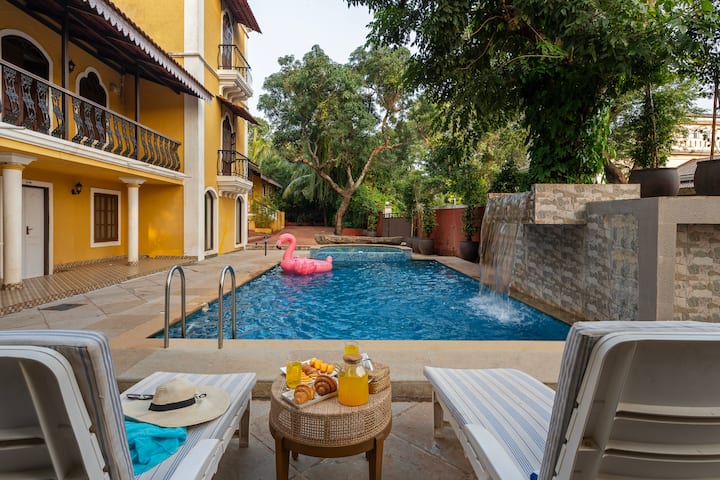 The Poolside