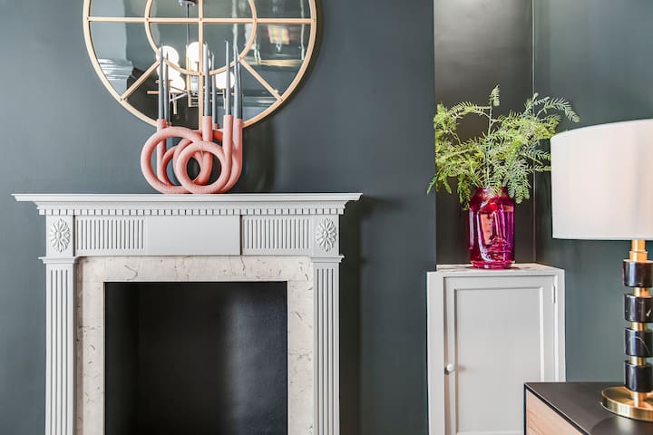 Earl’s Court Elegance: Chic Design, Prime Location gallery image 2
