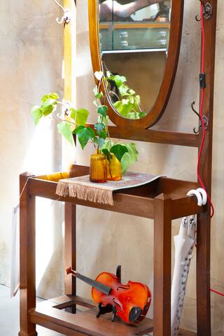 Sherlock’s Home – Magical Richmond Warehouse gallery image 4