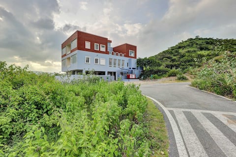 7 BHK Villa w/Pool +Jacuzzi +Scenic View @ Udaipur