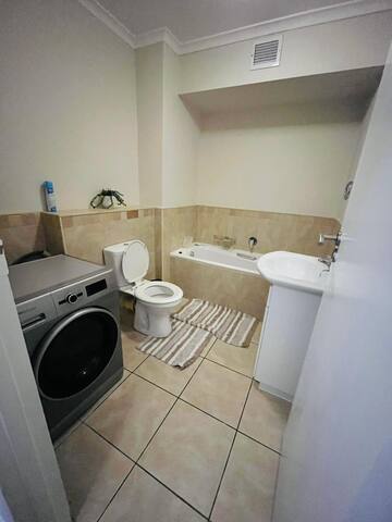 Great place; spectacular views! gallery image 2