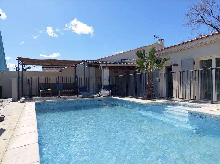 Gîte Avec Piscine Privative - Mazan